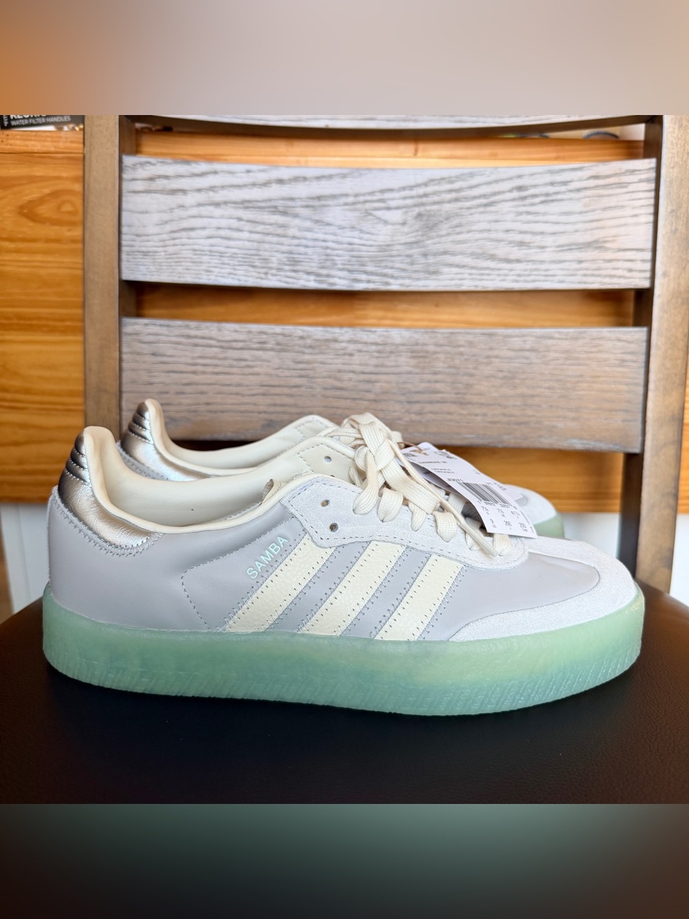 Adidas Samba Originals Sambae Grey Silver White Green Gum Shoes women sz 9